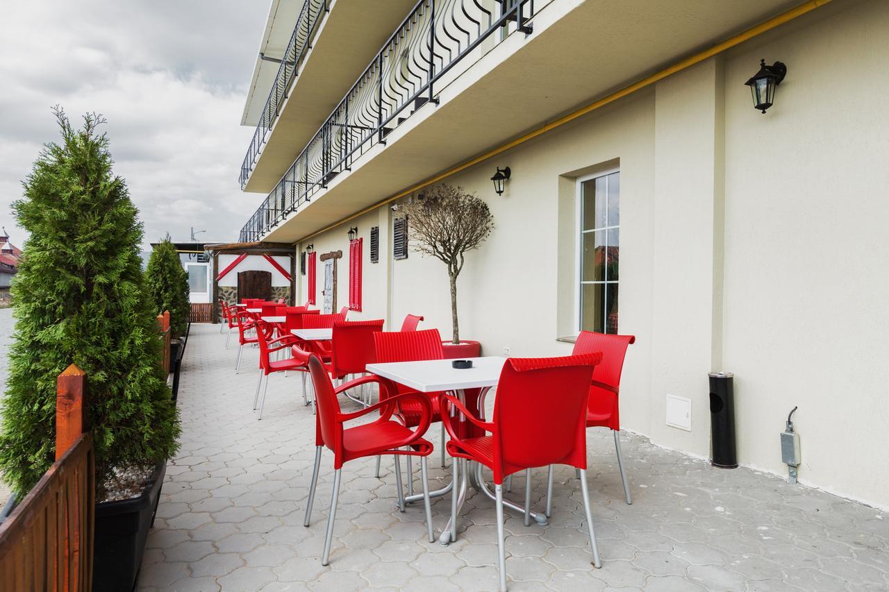 Vila Nicole Hateg Exterior photo